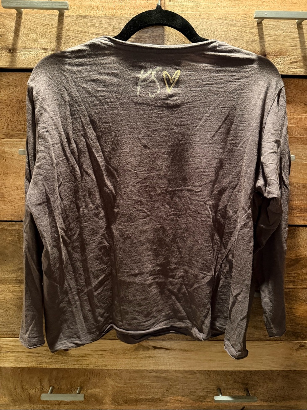 Embroidered Floral Long-Sleeve Top - Gray - Picture 2 of 7